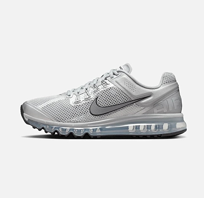 NIKE AIR MAX 2013