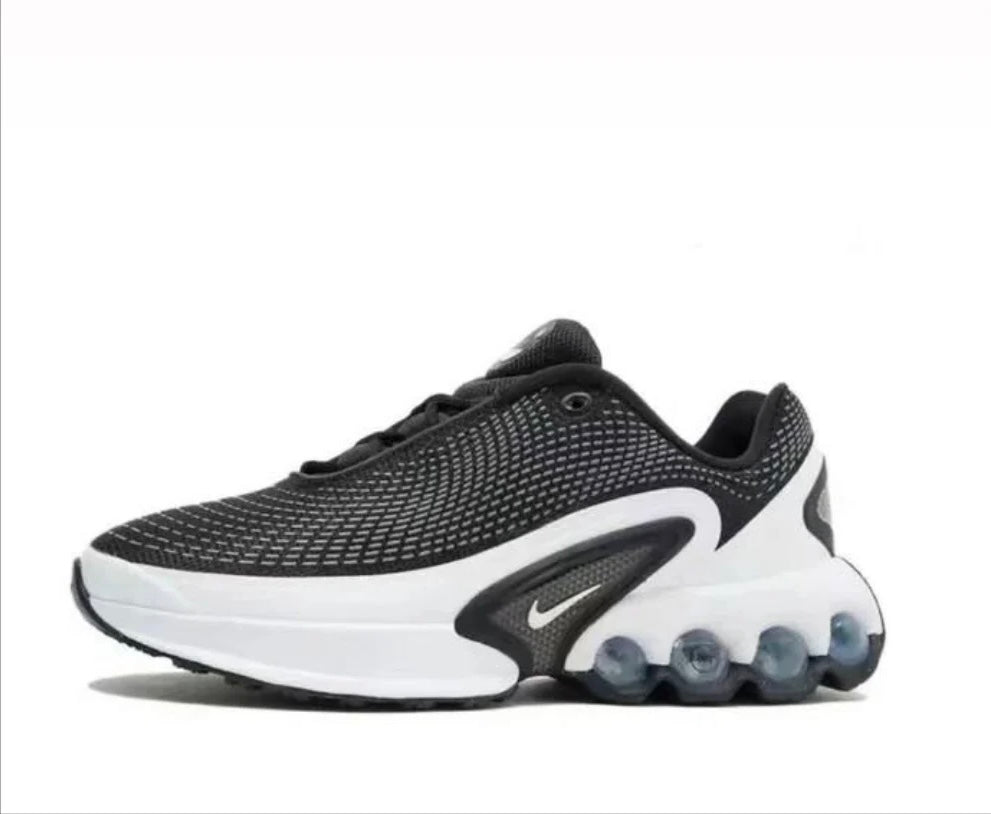 Air Max DN Black/White