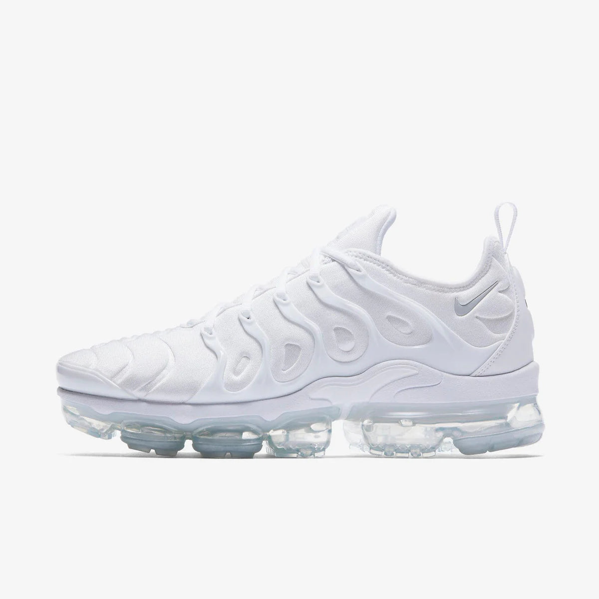 NIKE AIR VAPORMAX PLUS
WHITE
