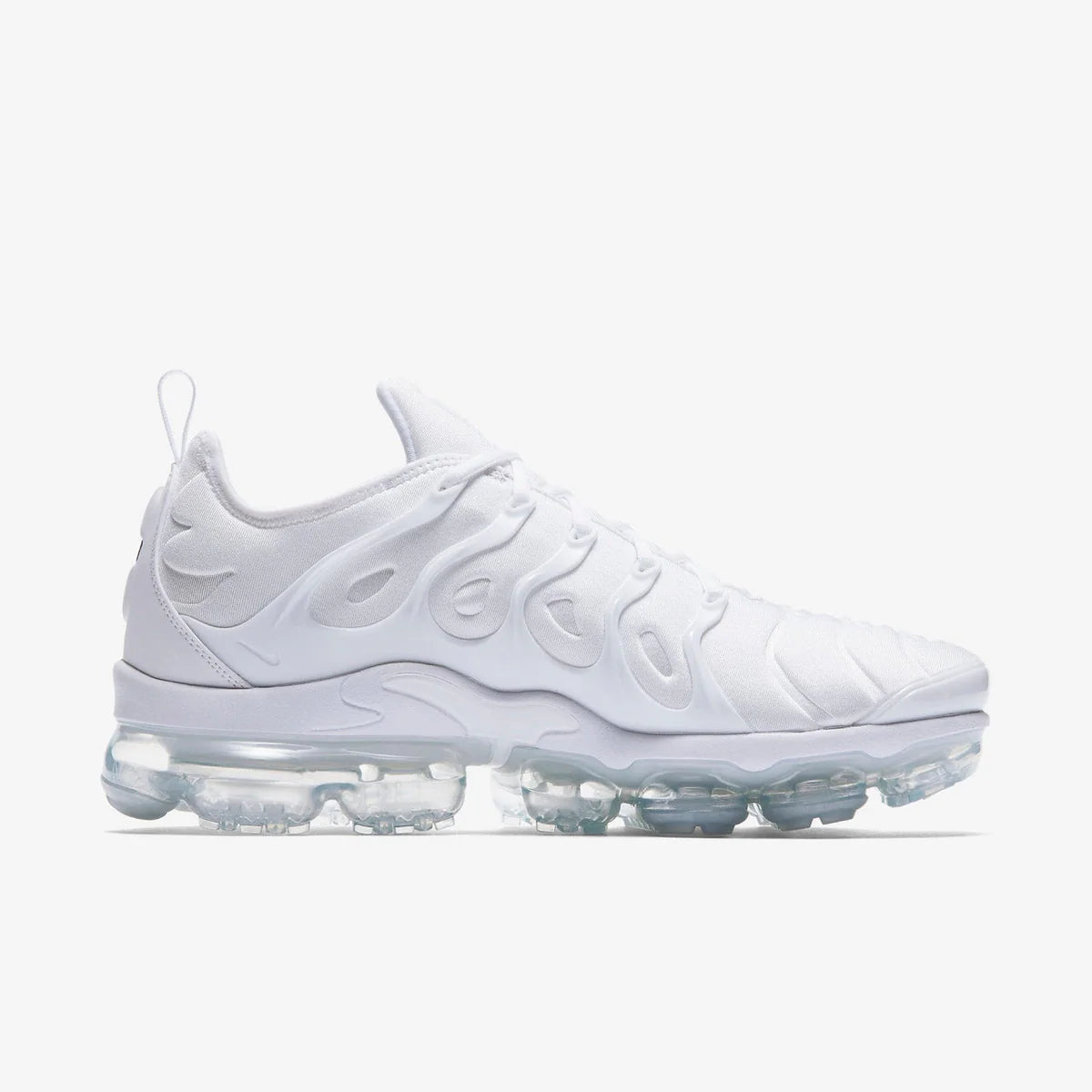 NIKE AIR VAPORMAX PLUS
WHITE