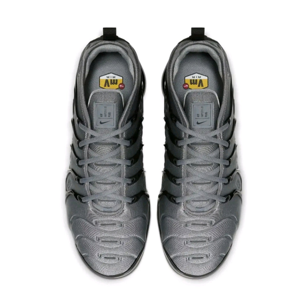 NIKE AIR VAPORMAX PLUS “GREY”
